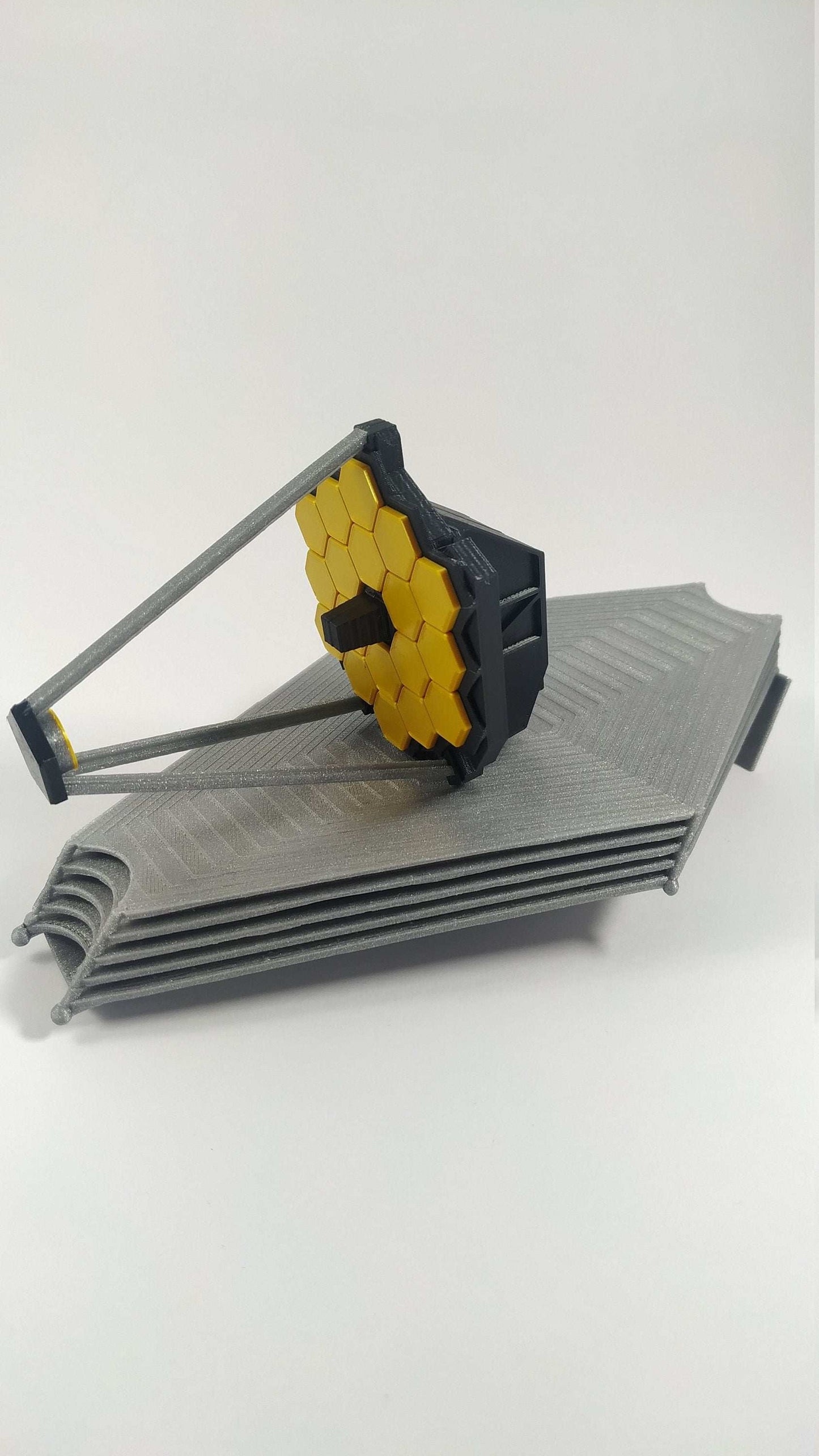 3D Printed James Webb Space Telescope Model: Eco-Friendly PLA Plastic - 3DEvricPrinting