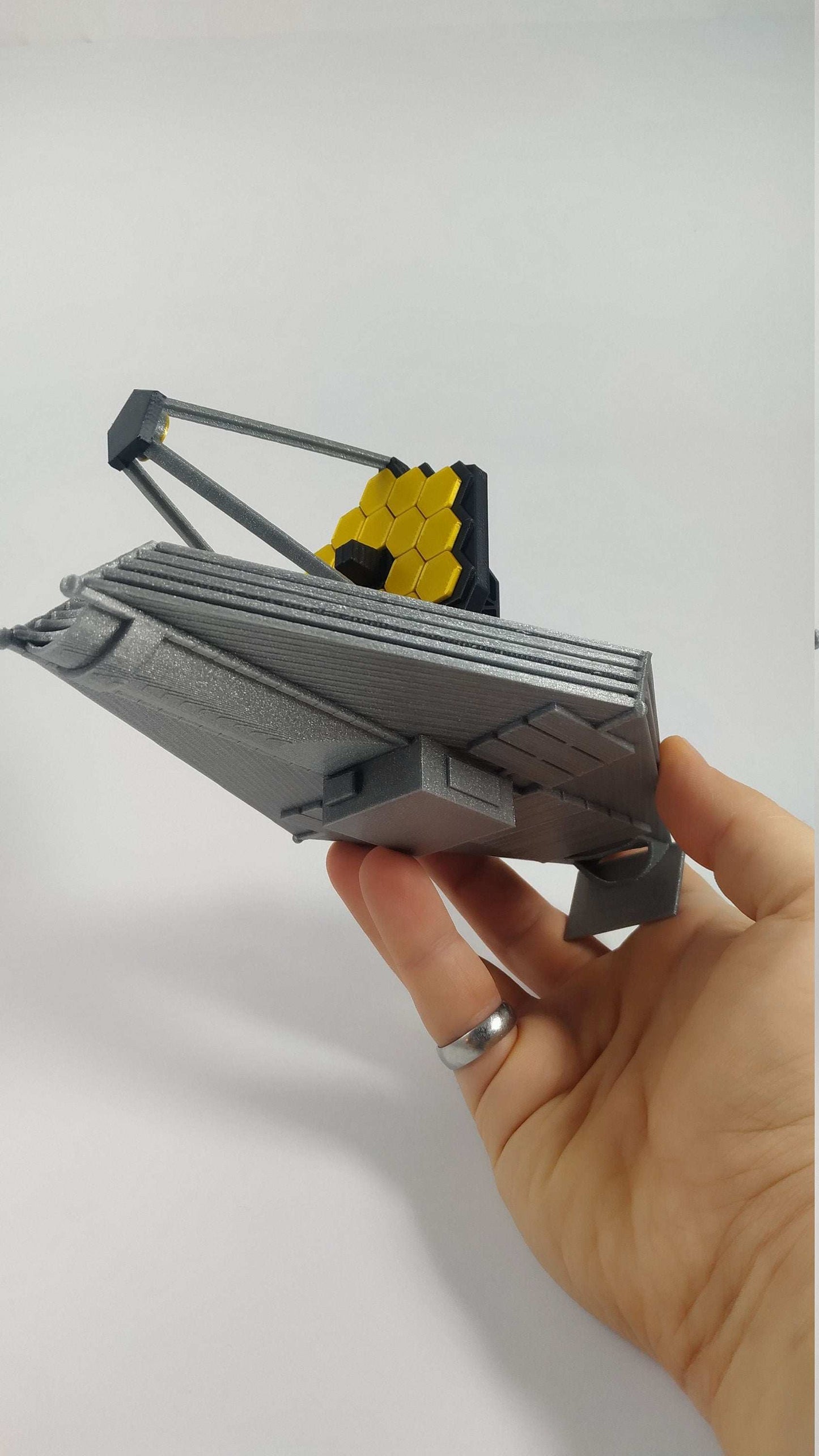 3D Printed James Webb Space Telescope Model: Eco-Friendly PLA Plastic - 3DEvricPrinting