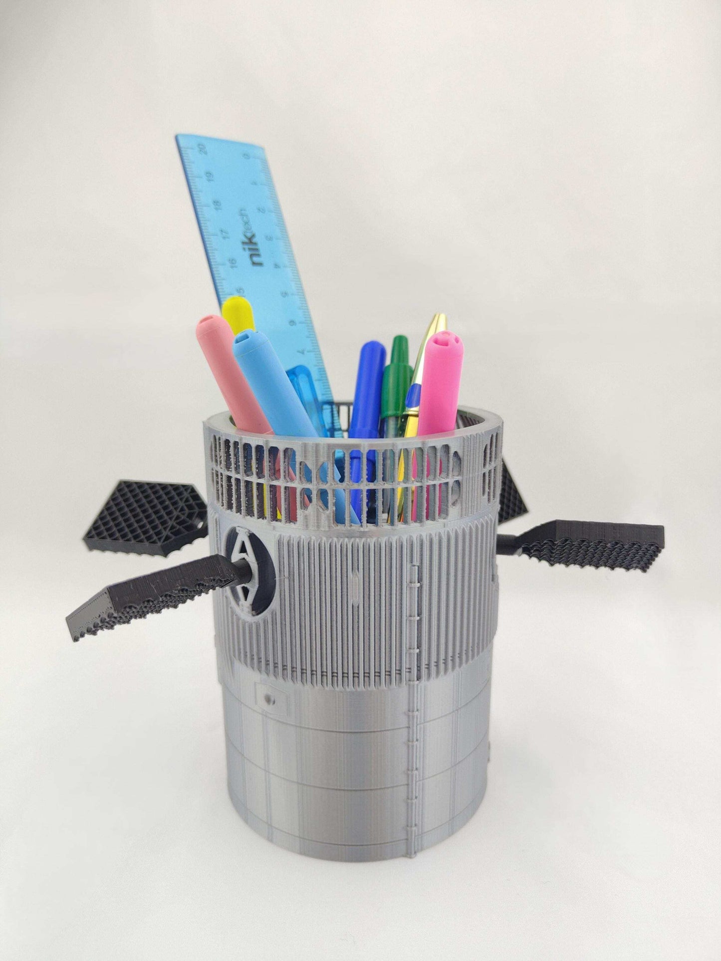 3D Printed SpaceX Starship Pen Holder: Sci-Fi Desk Organizer - 3DEvricPrinting