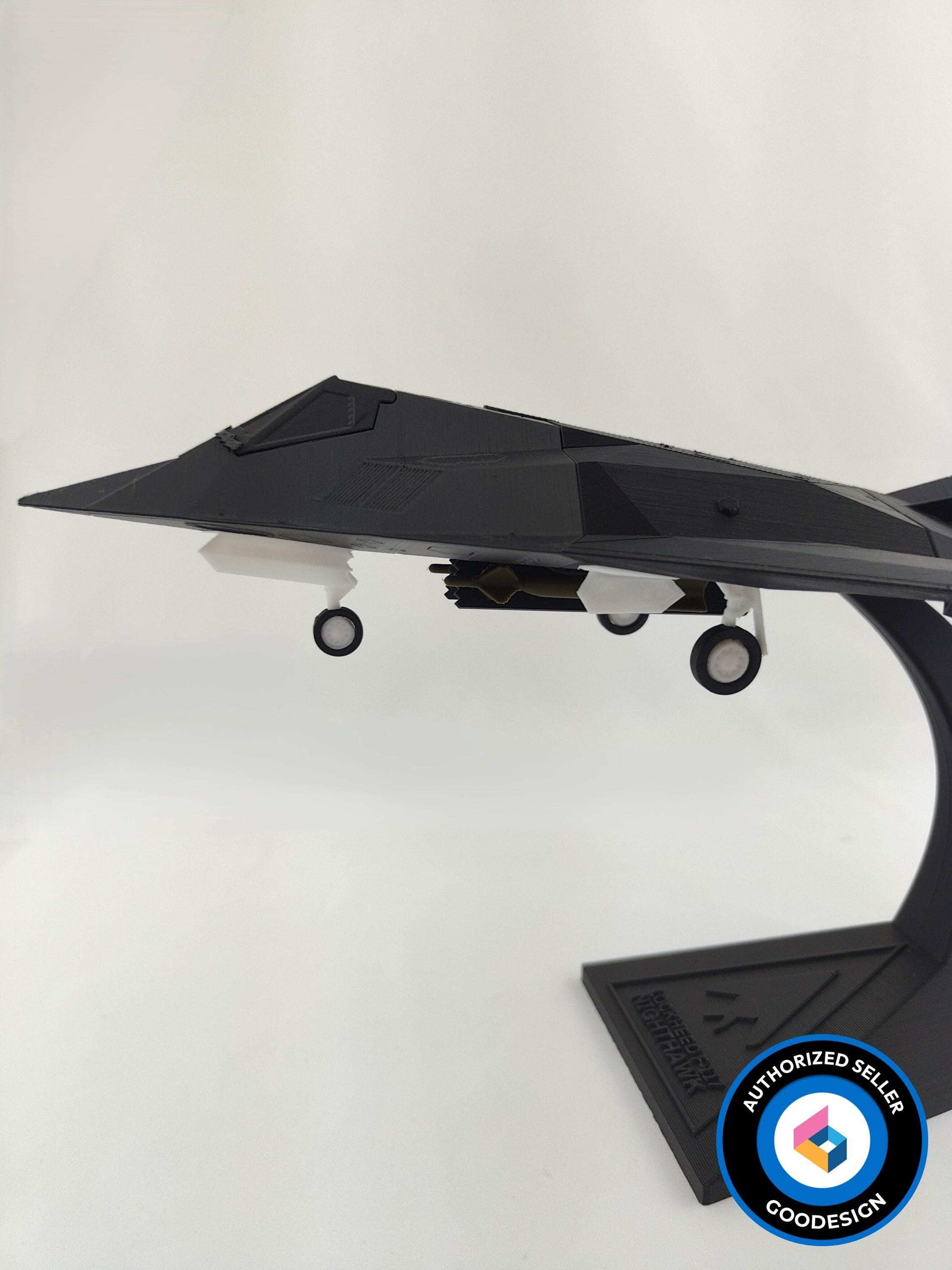 3D Printed F-117 Nighthawk Model: 1/72 Scale Stealth Fighter Replica - 3DEvricPrinting