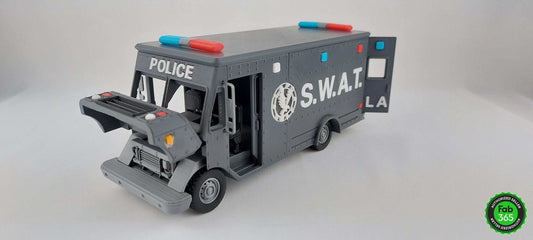 3D Printed SWAT Police Van Model: 1/48 Scale Replica - 3DEvricPrinting