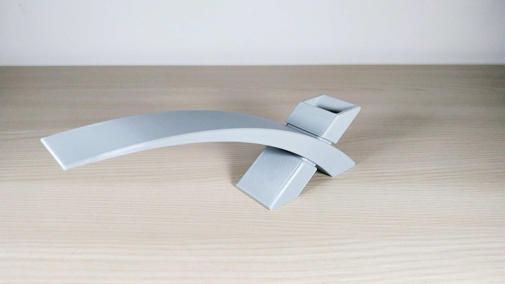 3D Printed SpaceX Pen Holder: Eco-Friendly Desk Organizer - 3DEvricPrinting