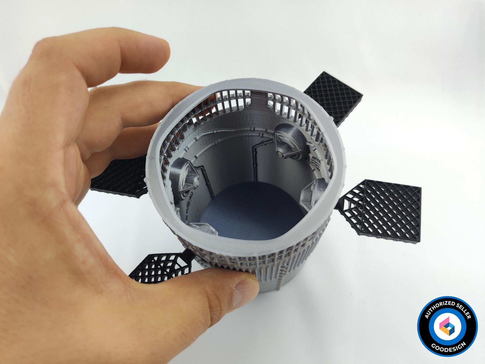 3D Printed SpaceX Starship Pen Holder: Sci-Fi Desk Organizer - 3DEvricPrinting