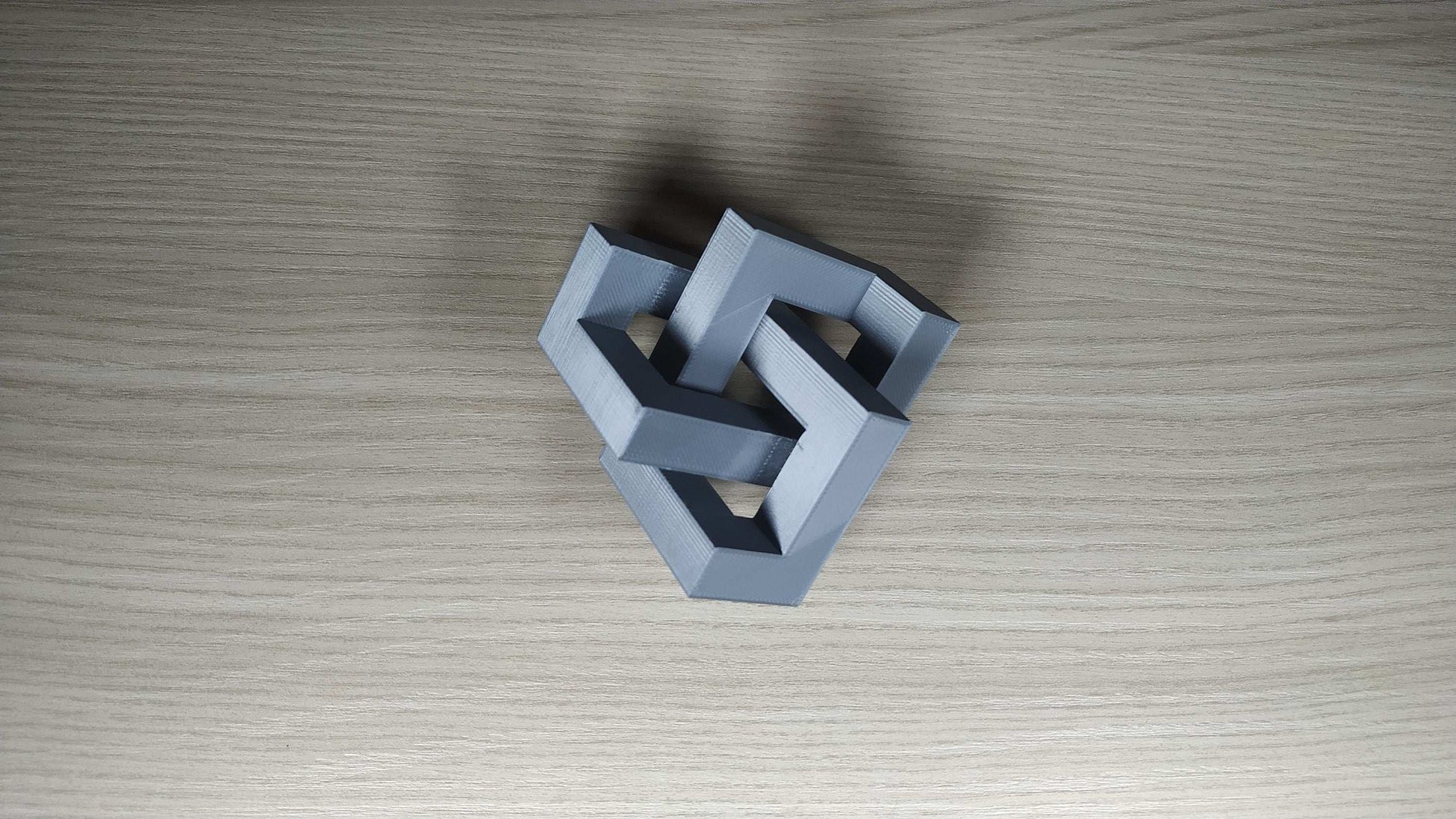 Abstract Geometric Knot Home Decor - 3DEvricPrinting