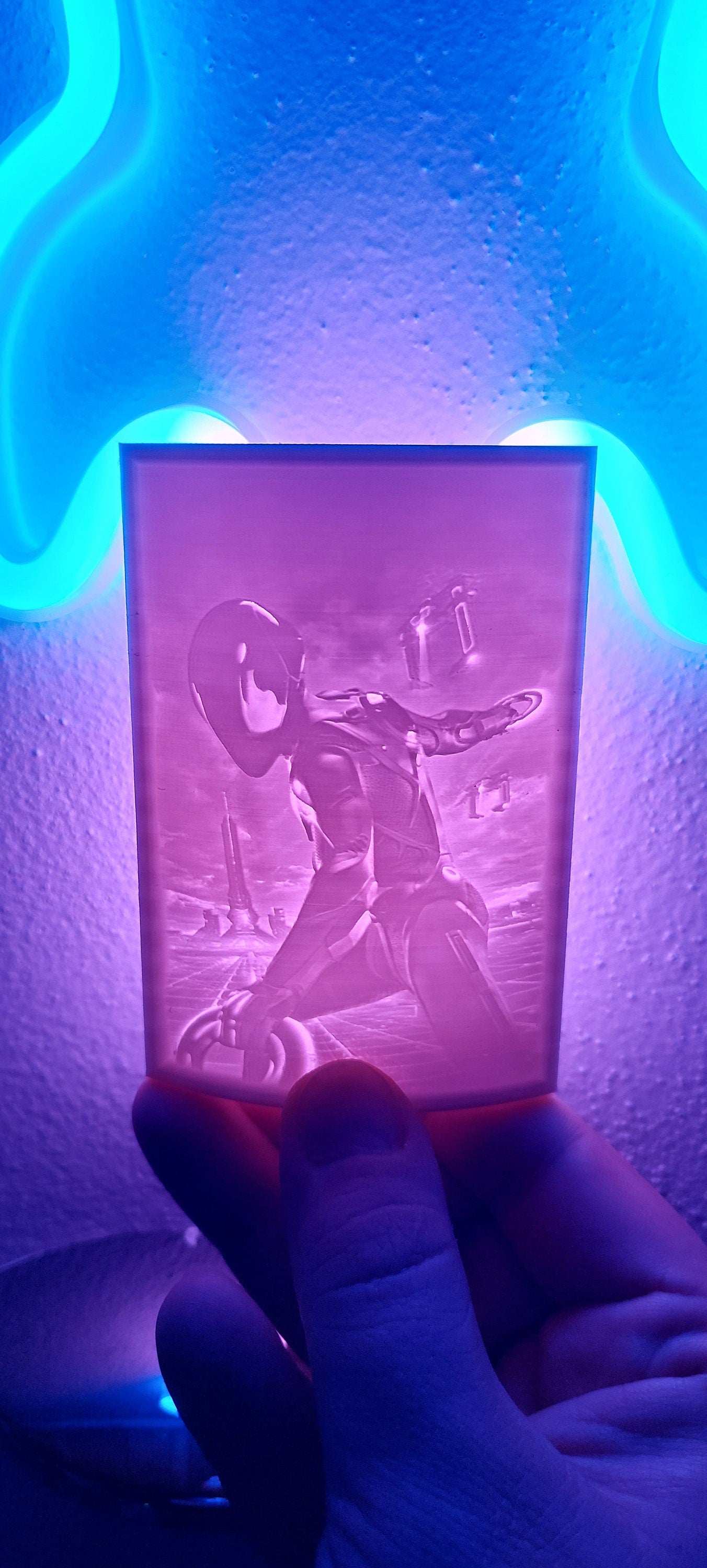 Custom Lithophane High Quality 3D Printed Standing Photographs - 3DEvricPrinting