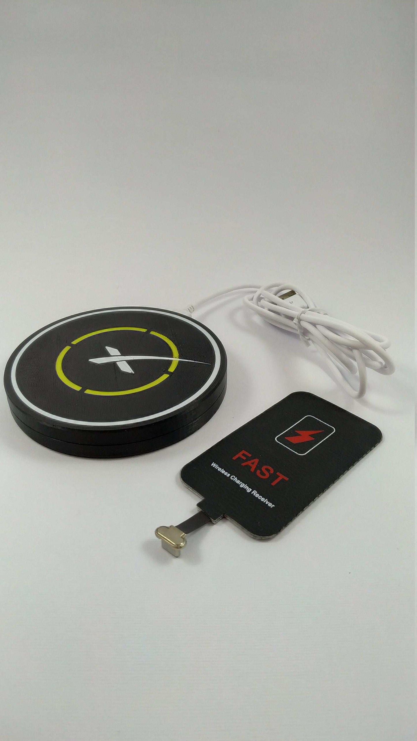 SpaceX Landing Pad Qi Wireless Charger with Anti Slip Rubber Feet 3D Printed - 3DEvricPrinting