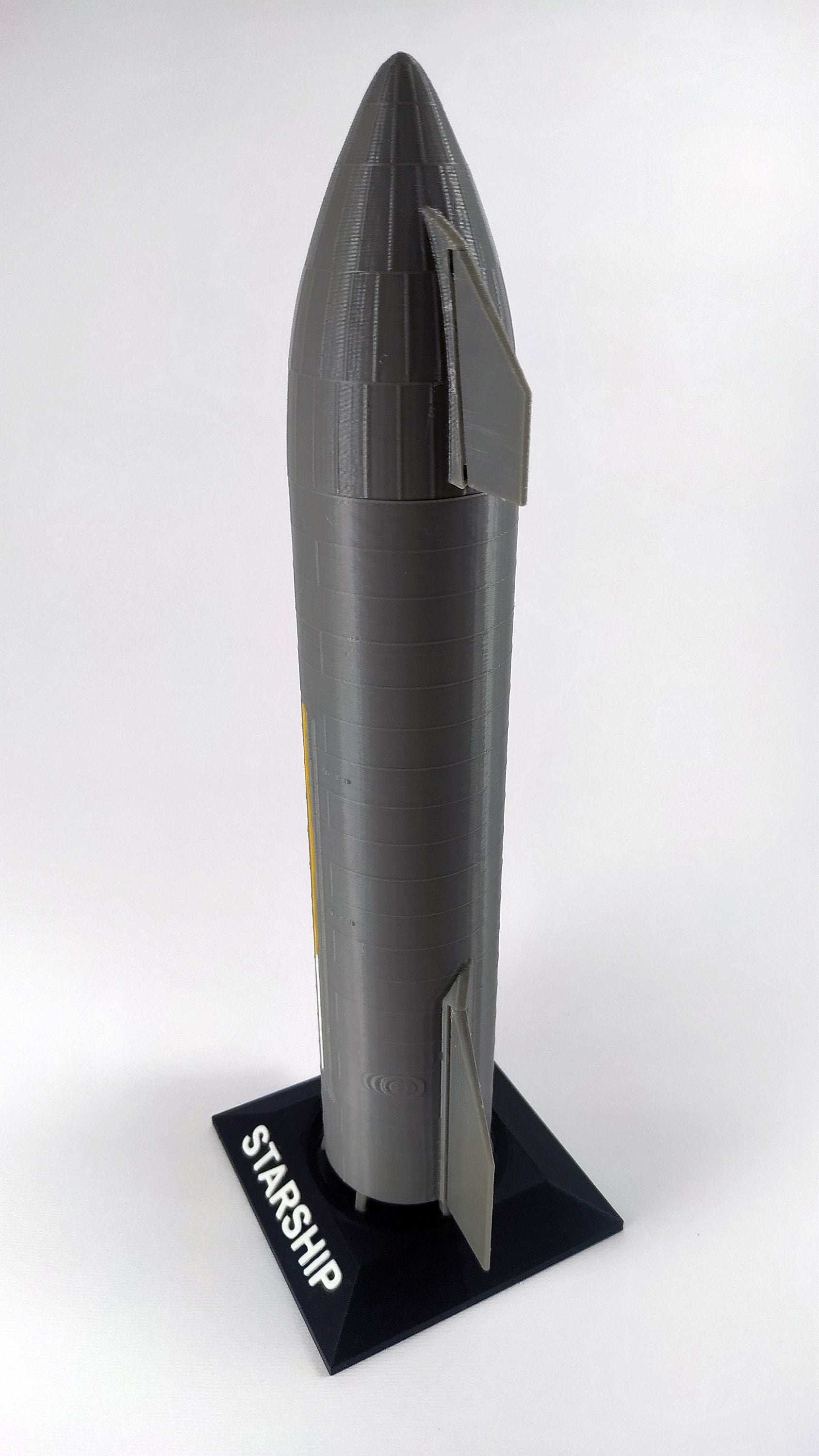 SpaceX Starship SN9 Rocket Model – 1:200 Scale Highly Detailed Collectible with Display Stand - 3DEvricPrinting
