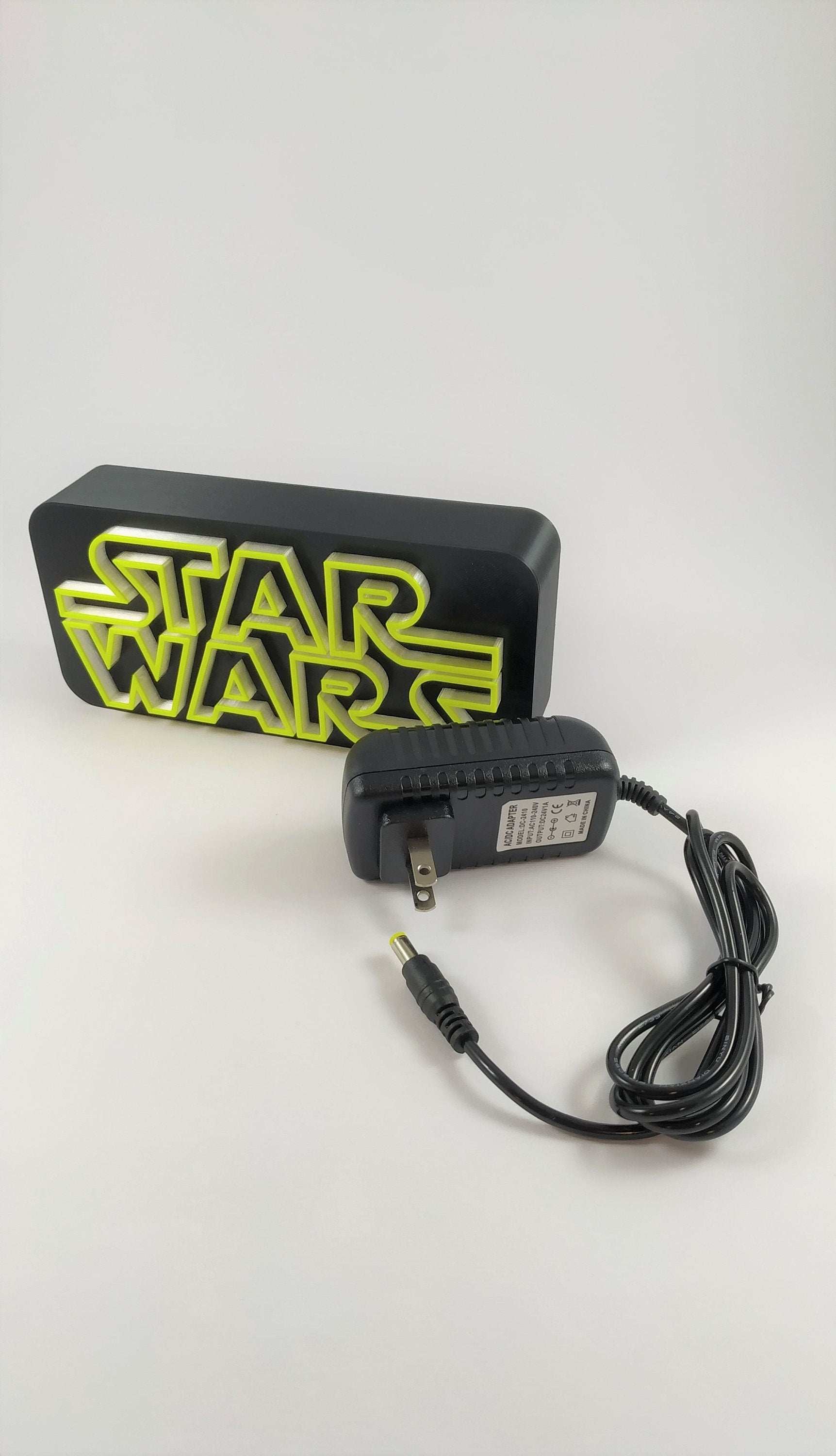 Star Wars Logo LED Lamp: Backlit Table Light, Retro Design - 3DEvricPrinting