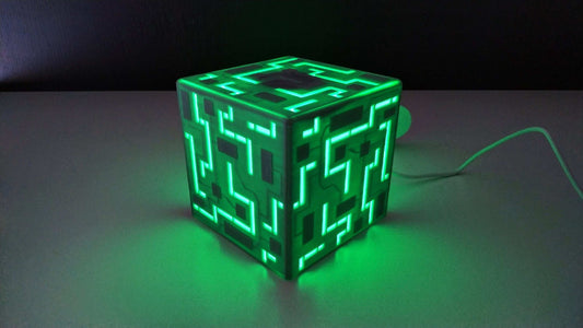 The Alien Cube Multicolor LED USB Table Lamp 3D Printed - 3DEvricPrinting