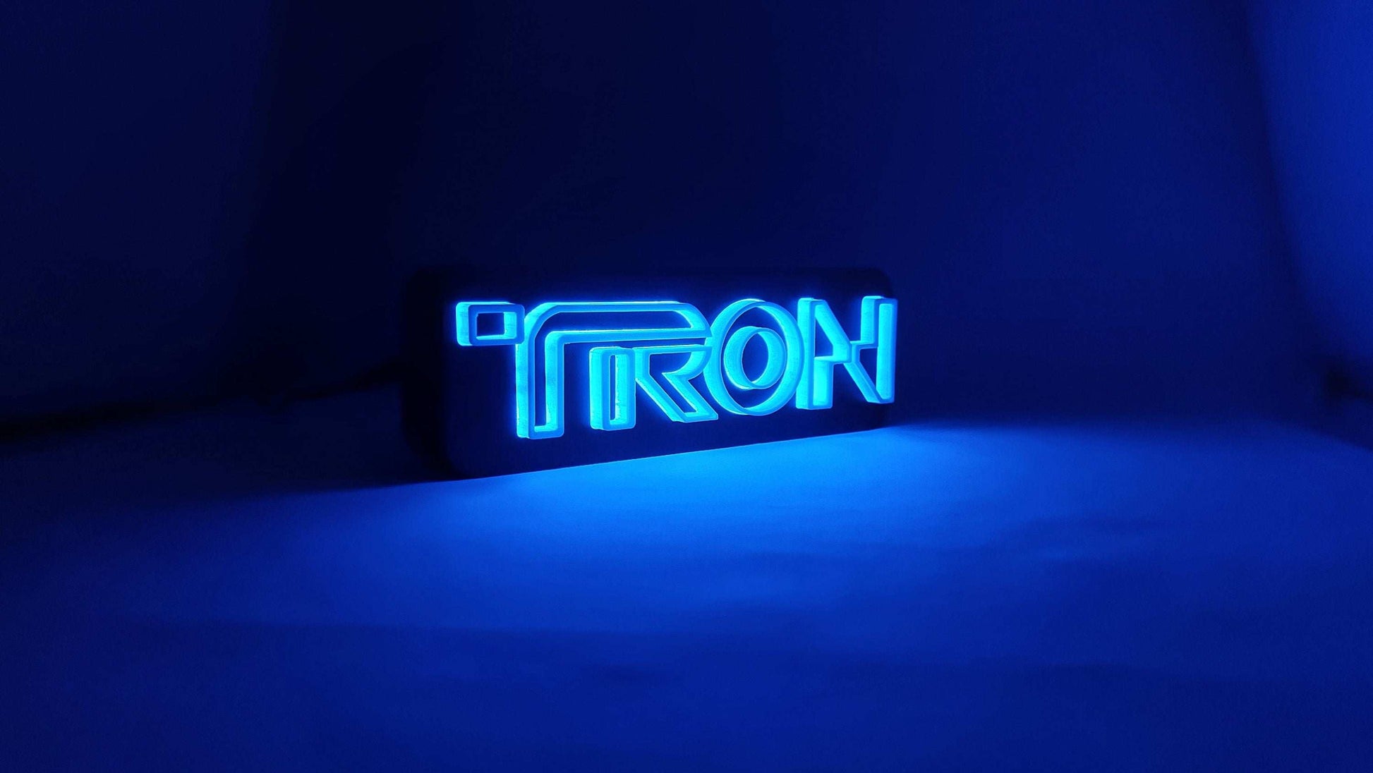 Tron Legacy LED Logo Lamp: 3D Printed Backlit Table Decor - 3DEvricPrinting