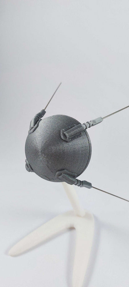 Sputnik 1 Satellite Model on Stand – 1:11 Scale Replica with Antennas, Collectible Spacecraft Decor - 3DEvricPrinting