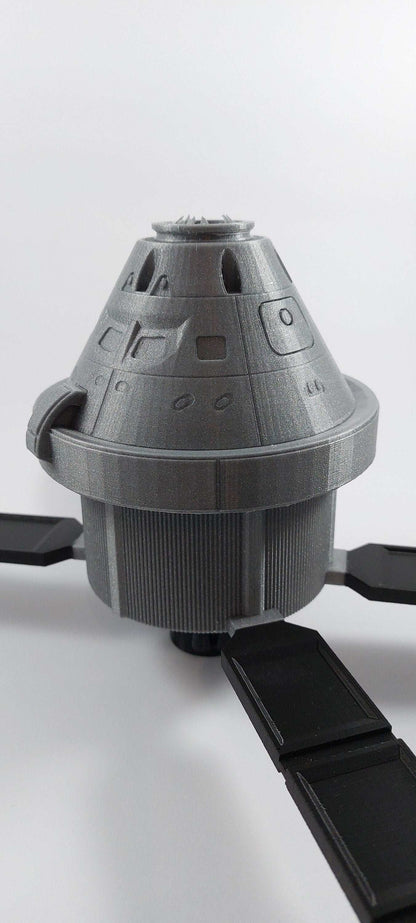 Orion Spacecraft Artemis 1 Model 1:48 Scale – Detailed NASA Collectible with Removable Solar Panels - 3DEvricPrinting