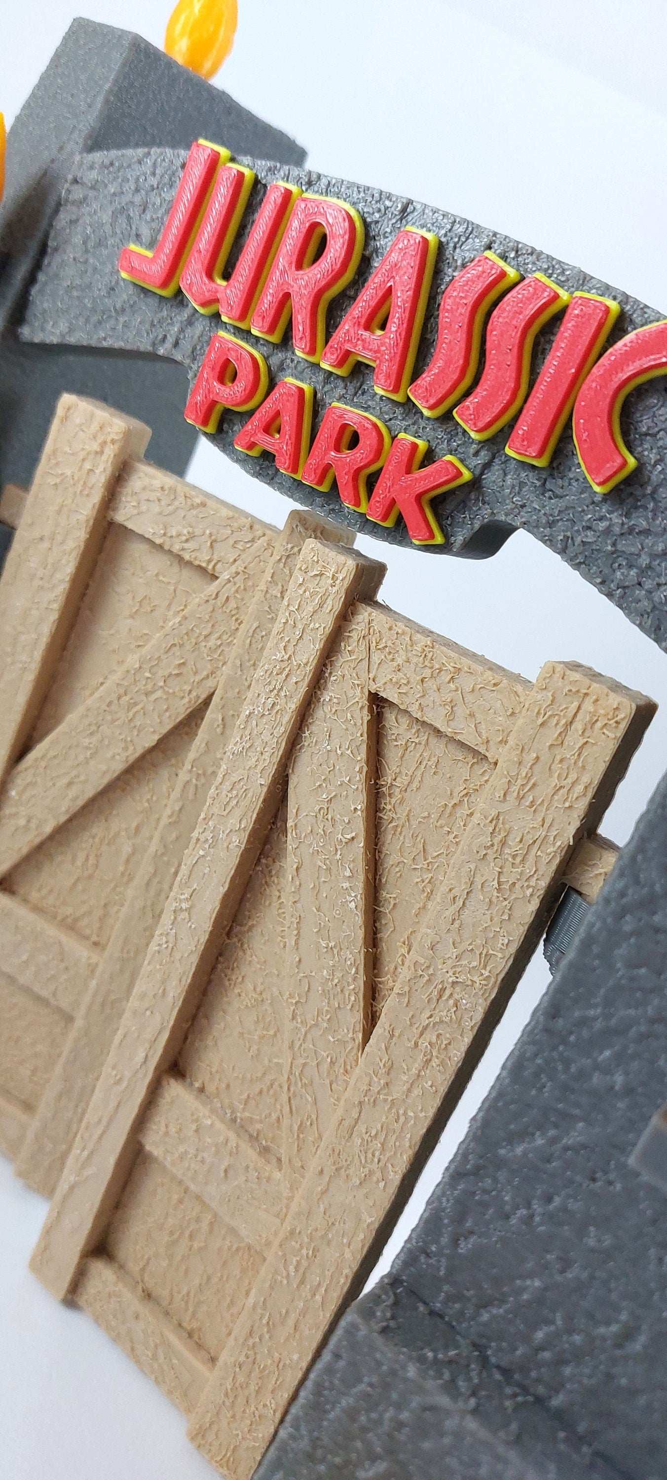 Jurassic Park Gate 3D Printed Diorama Kit 1:55 Scale – Textured Stone Replica Collectible Gift Bestseller - 3DEvricPrinting