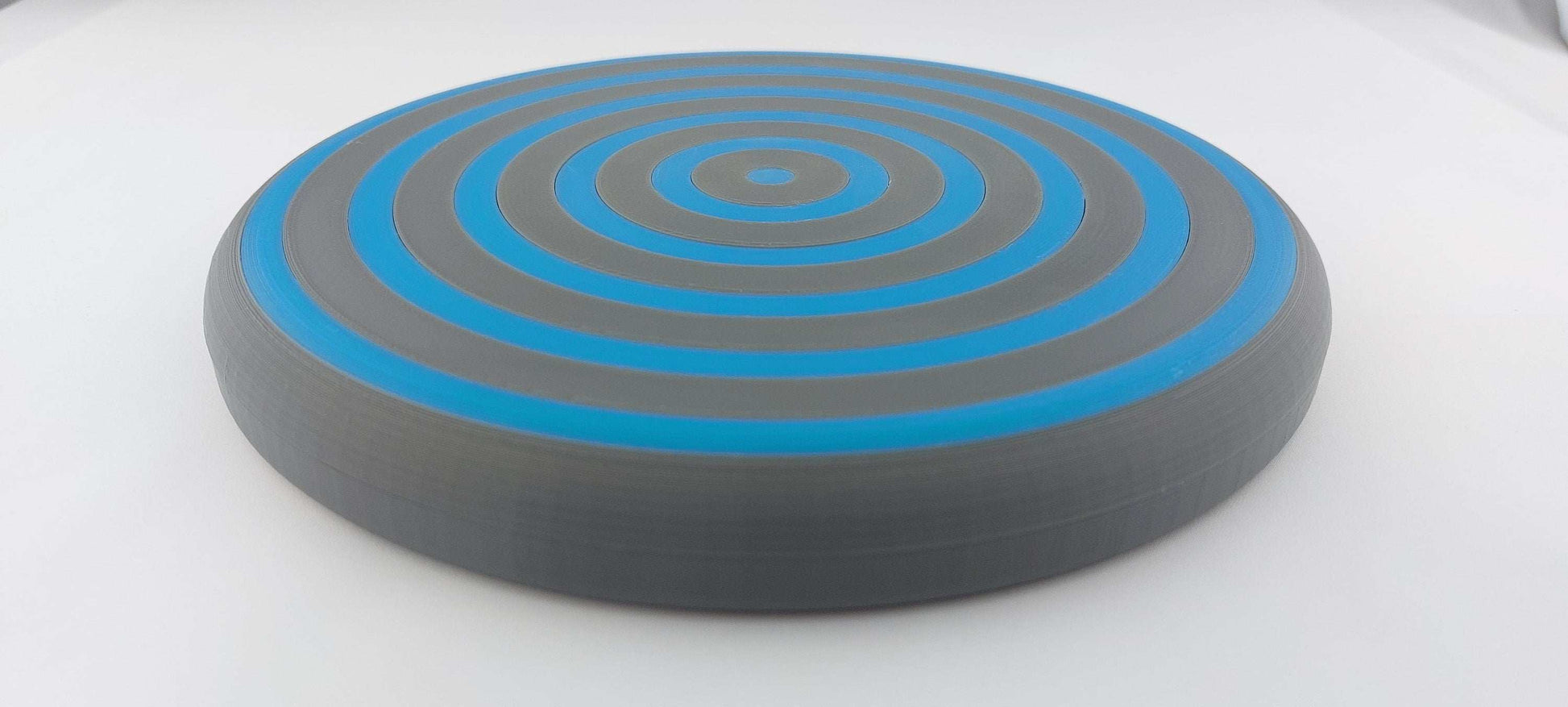Tron 1982 Identity Disc: 3D Printed Frisbee Model - 3DEvricPrinting
