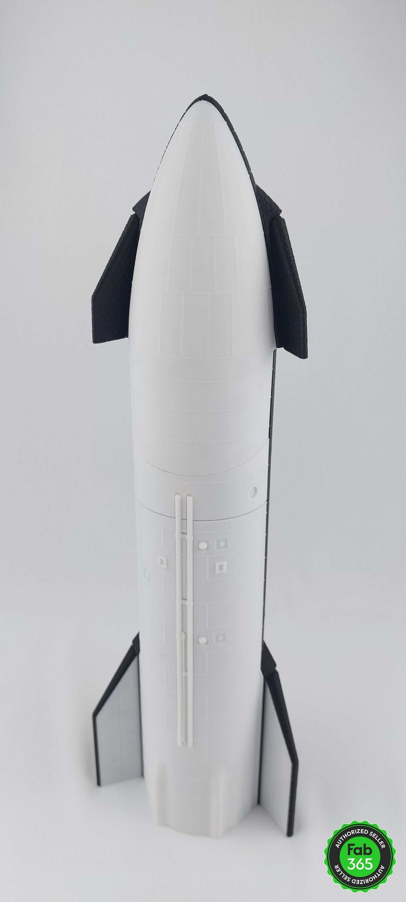 SpaceX Starship Cargo Model: 3D Printed Rocket, Functional Hangar - 3DEvricPrinting