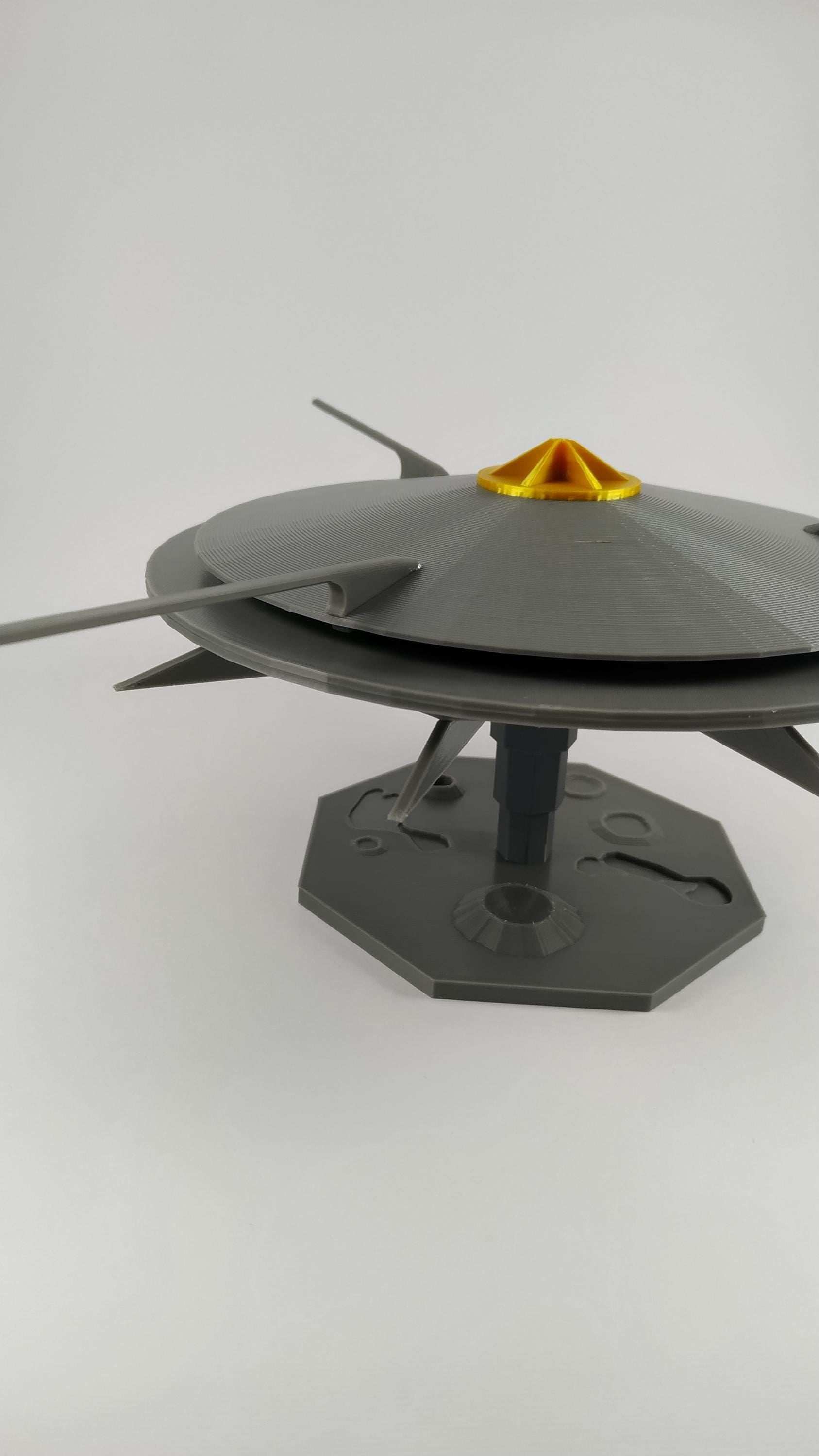 Raumpatrouille Orion VIII Model: 3D Printed Retro German Sci-Fi Collectible - 3DEvricPrinting